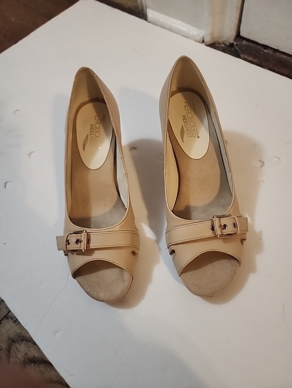 Areosoles Bone Open Toe Pumps Size 71/2M Memory Foam Comfort NWT - Picture 12 of 12